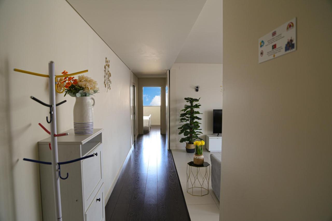 Ferienwohnung Bom Dia Parque Nacoes Lisboa W Exterior foto